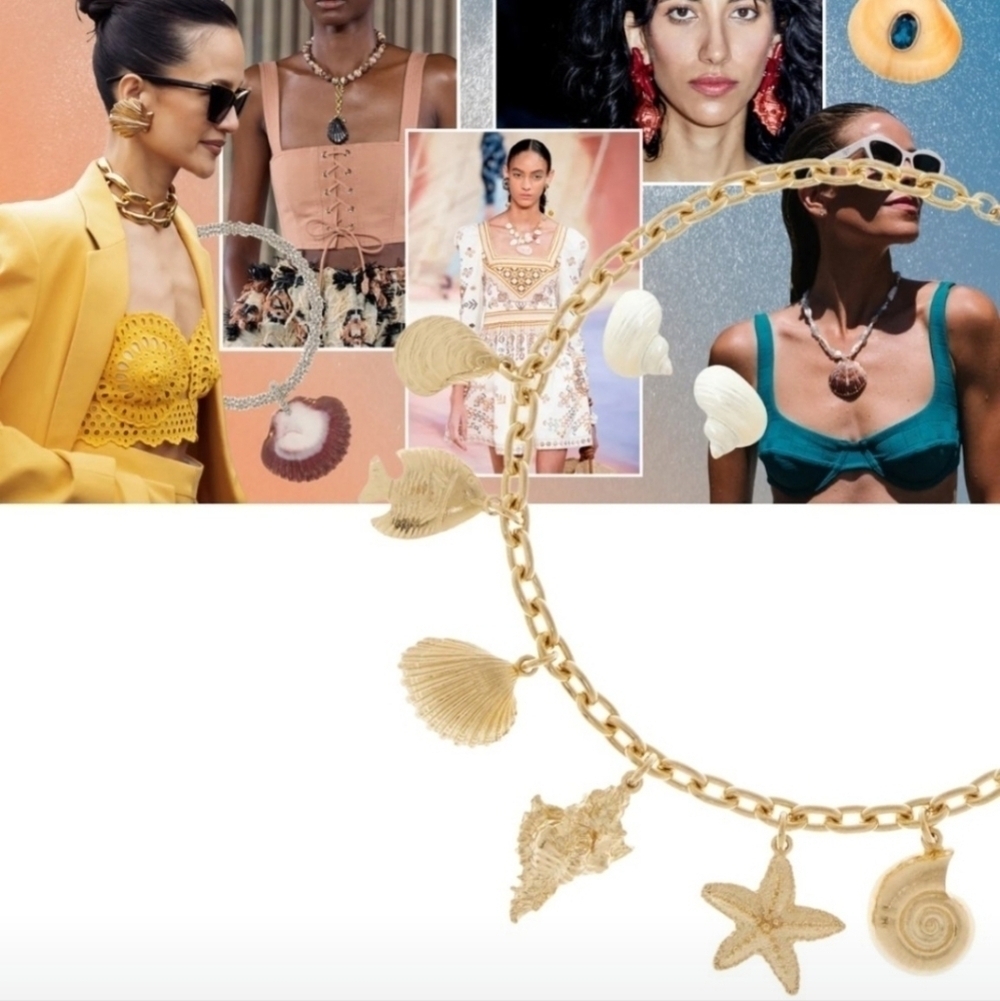 New Ben-Amun Exclusive 24 Karat Gold Tone Plated Seashells Beach Charm Bracelet